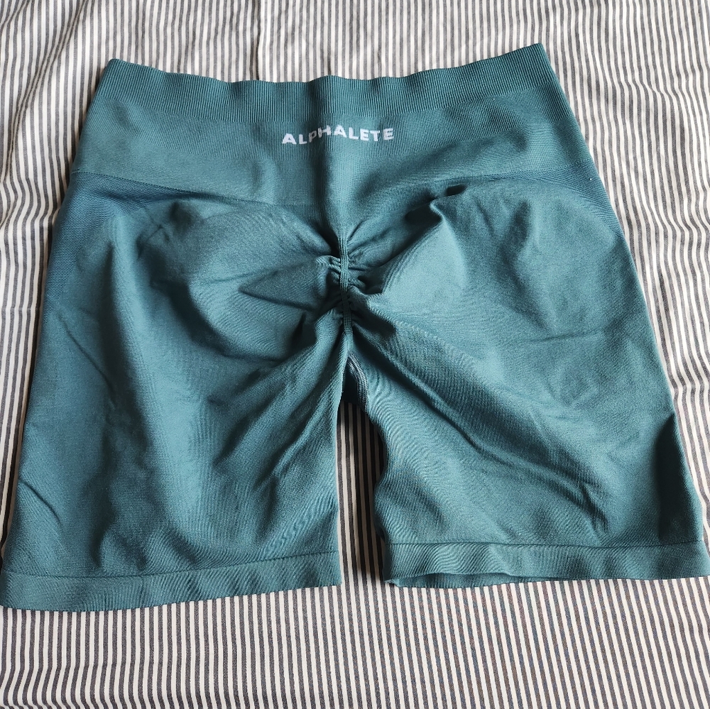 Amplify Short